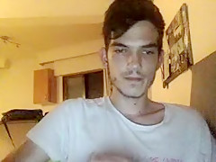 Streaming Gay : Greek Boy,Big Fat Cock On Cam
