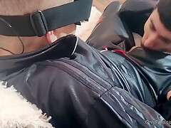 Scally boy pierre in shiny nylon tracksuite sucking master cock – Tube Gay