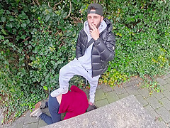 Smoking british sneaker master outdoor – Show Gay Gratuit