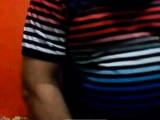 Amateur Argentinian Daddy Wanks Off