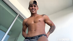 Handjob Casting – Cris Vega