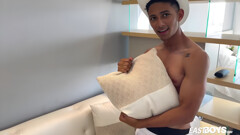 Muscle Latin Jerk Off