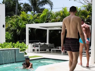 Milo Miles takes Jay Stryker’s HUGE dick!